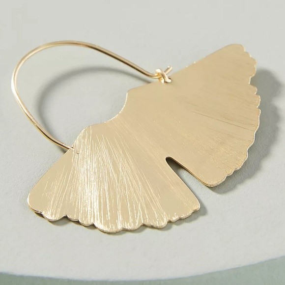 Anthro Ginkgo Satin FInish Goldtone Dangle Hinged Earrings NEW! 844 - Picture 2 of 3
